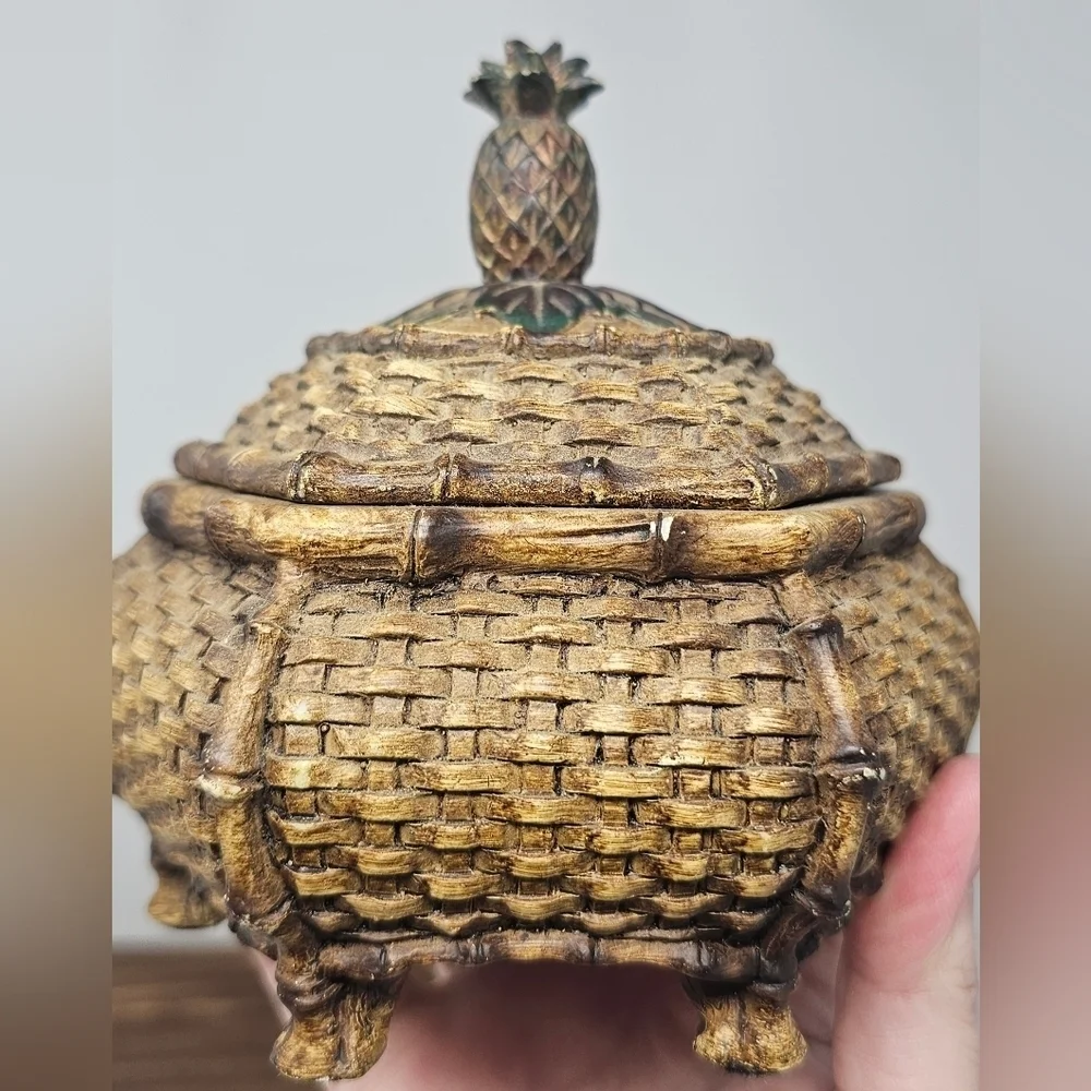 Unique Vintage Trinket Jewelry Box Chinese Style Woven Pineapple Lid Footed